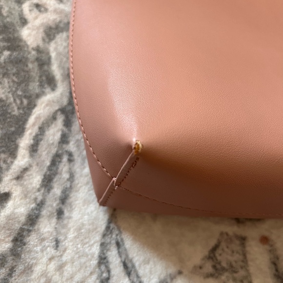 Samara Blush Pink Shoulder Bag - Picture 4 of 12